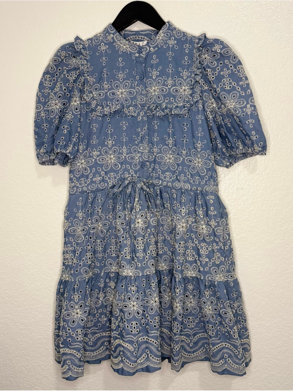 TCEC embroidered eyelet mini dress puff sleeves Blue, Sz-Small